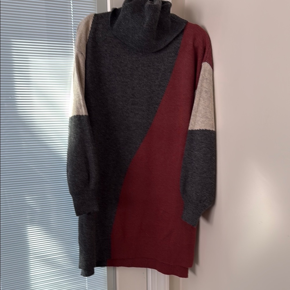 Blu Pepper Gray and Red Midi Dress